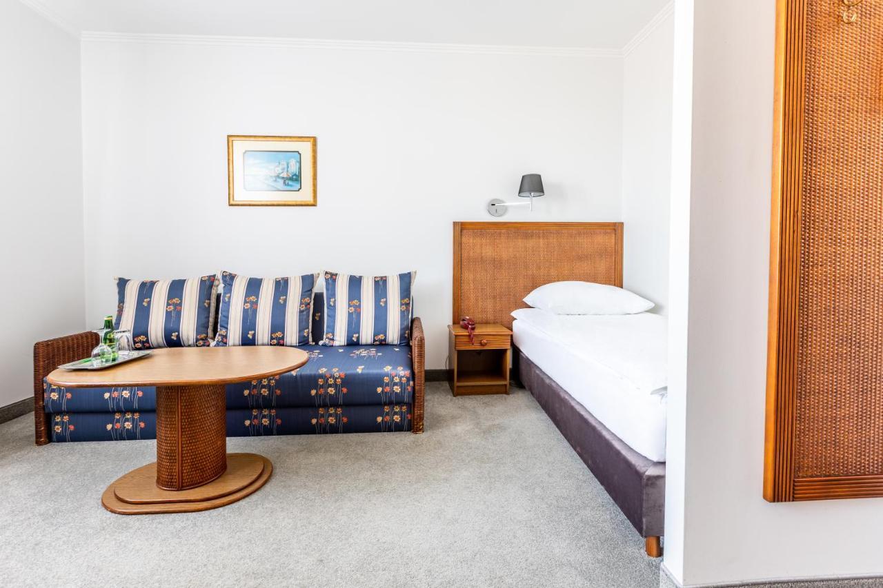 Pod Zlota Roza Boutique Hotel Kielce Extérieur photo