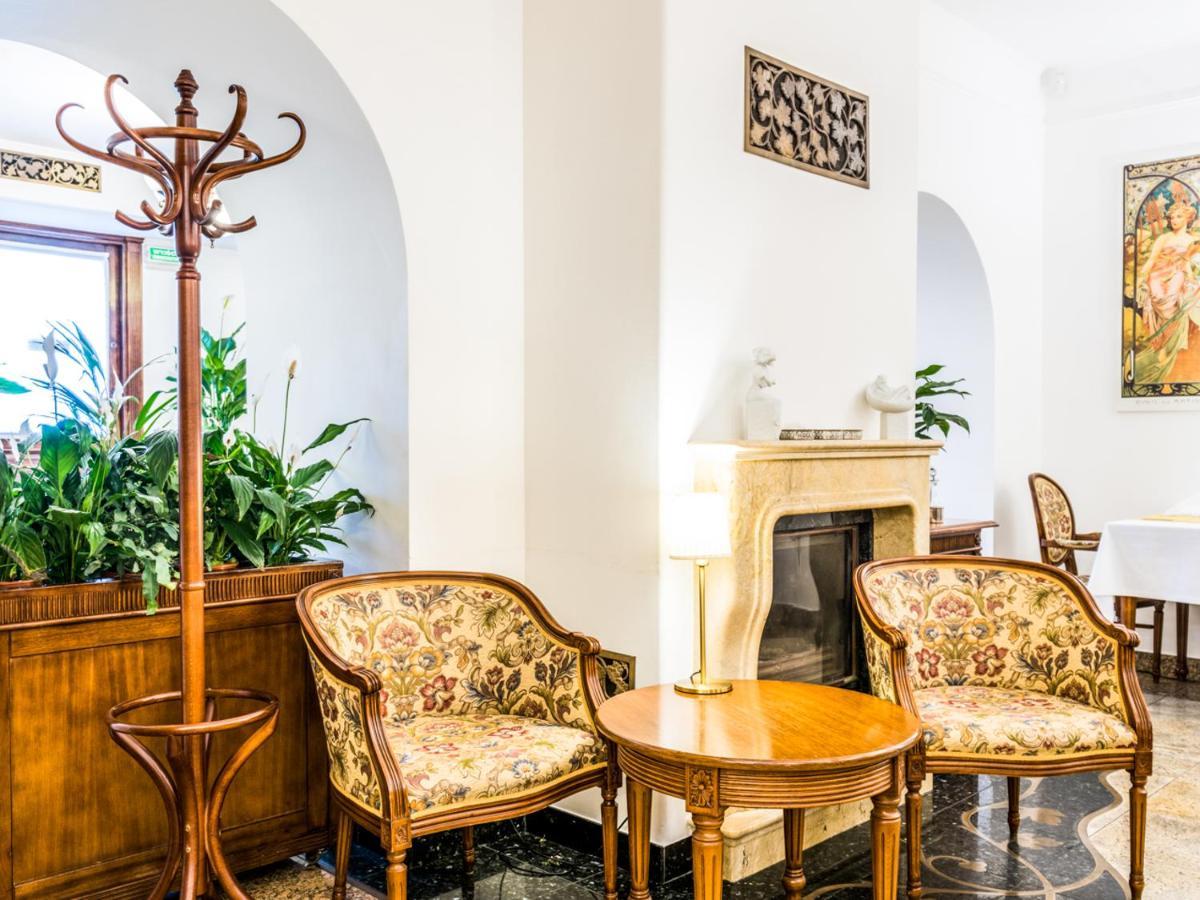 Pod Zlota Roza Boutique Hotel Kielce Extérieur photo